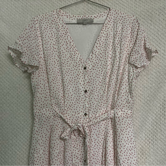 LOFT Midi Dress Button Down Flutter Sleeves V-Neck Waist Tie Pink White 12P - Picture 3 of 11